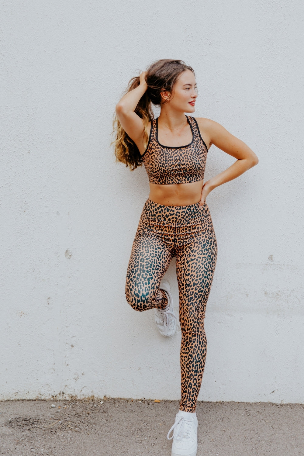 Brown Tiger Stripe Sports Bra, Women's Animal Print UnPadded Yoga